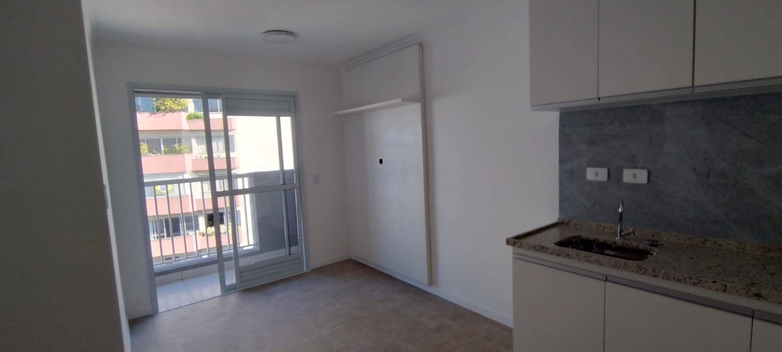 #919 - Apartamento para Venda em São Paulo - SP