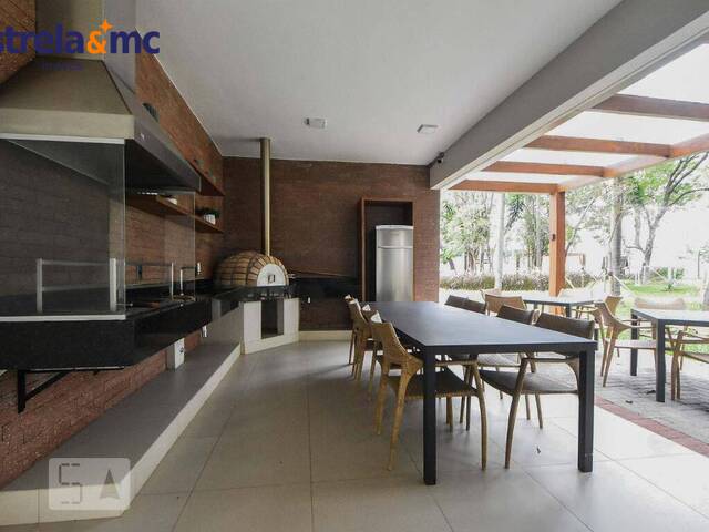 #242 - Apartamento para Venda em São Paulo - SP