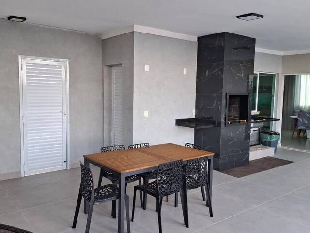 #934 - Casa para Venda em Porangaba - SP - 2
