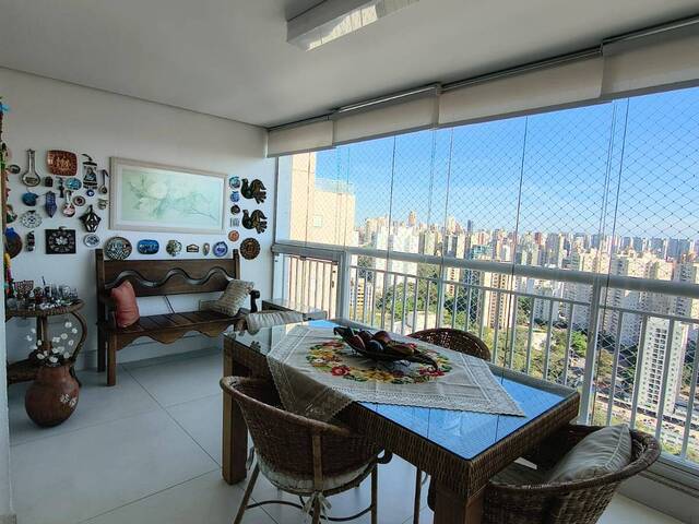 #947 - Apartamento para Venda em São Paulo - SP